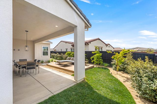 4371 Fox Hollow St, Folsom, CA 95630