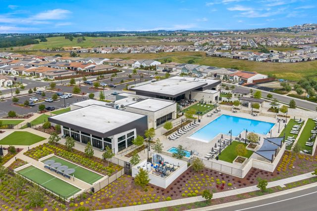 4371 Fox Hollow St, Folsom, CA 95630