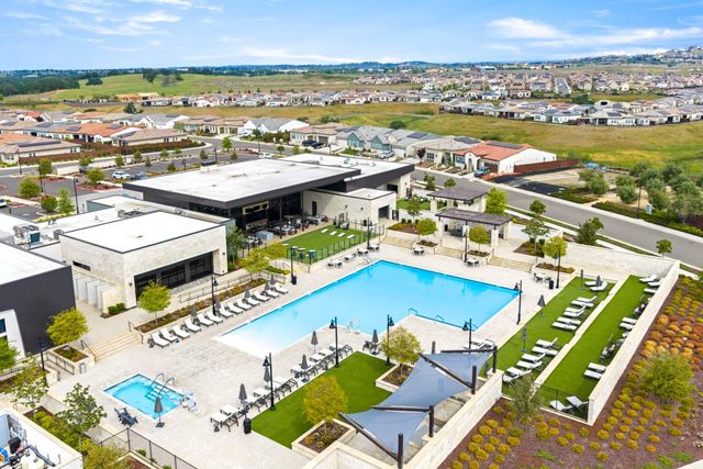 4371 Fox Hollow St, Folsom, CA 95630