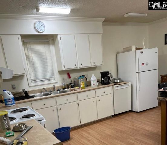 2112 Sharpes Hill Road, Gaston, SC 29053