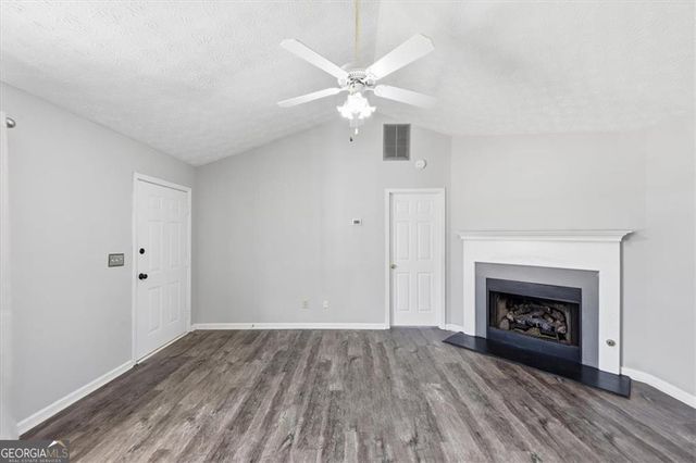 133 Carols Lane, Locust Grove, GA 30248