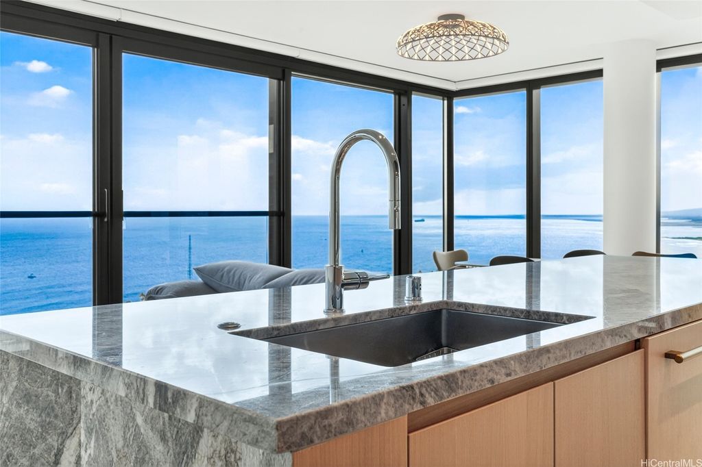 1100 Ala Moana Boulevard 3601, Honolulu, HI 96814