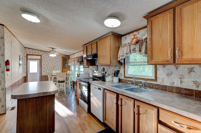 165 E Gentry, Rockport, IN 47635