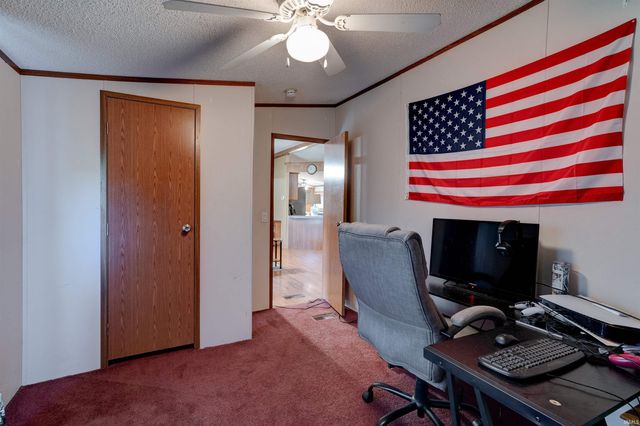 165 E Gentry, Rockport, IN 47635