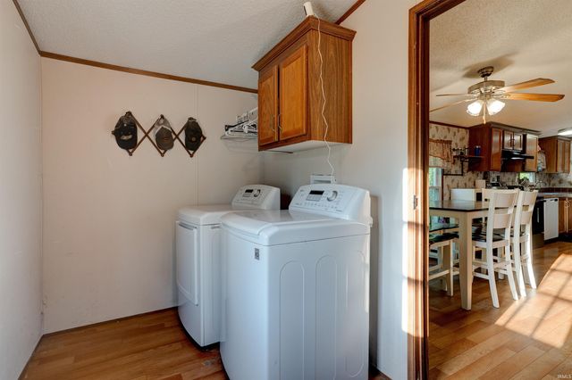 165 E Gentry, Rockport, IN 47635