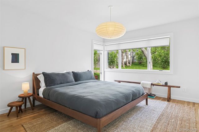 34 Floyd Street, East Hampton, NY 11937