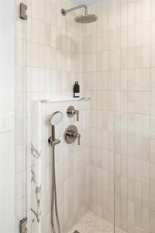 34 Floyd Street, East Hampton, NY 11937