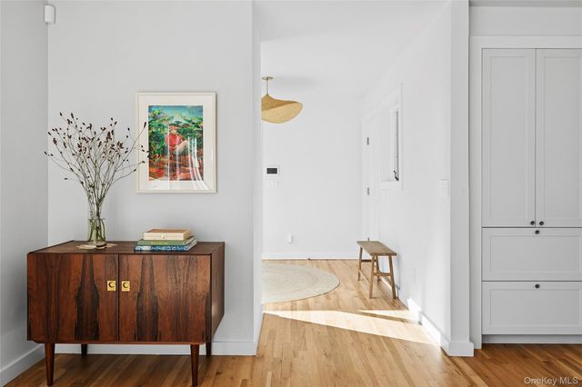 34 Floyd Street, East Hampton, NY 11937