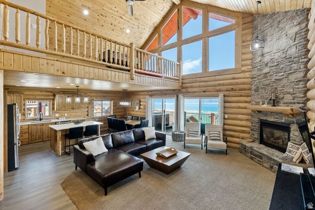 745 N CAMBRY DR, Garden City, UT 84028