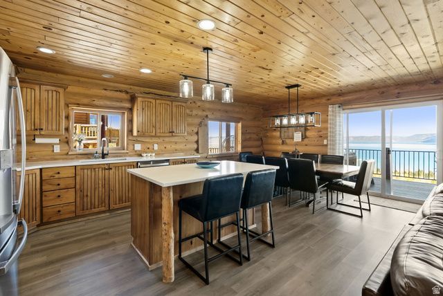 745 N CAMBRY DR, Garden City, UT 84028