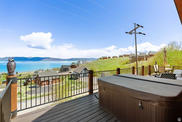 745 N CAMBRY DR, Garden City, UT 84028