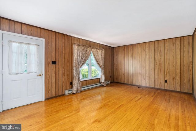 29 EBENEZER CHURCH RD, Stafford, VA 22556