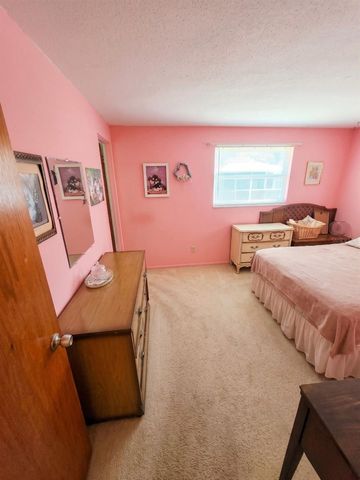 8700 58TH STREET N, Pinellas Park, FL 33782