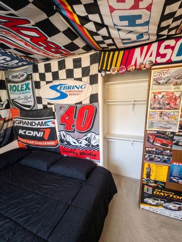 8700 58TH STREET N, Pinellas Park, FL 33782