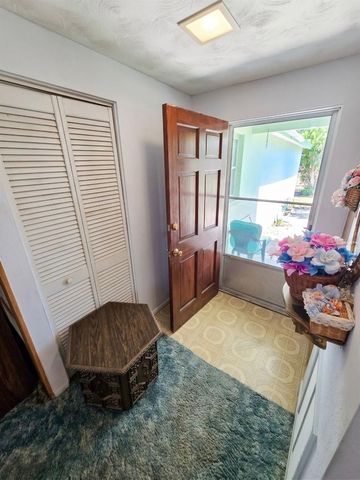 8700 58TH STREET N, Pinellas Park, FL 33782