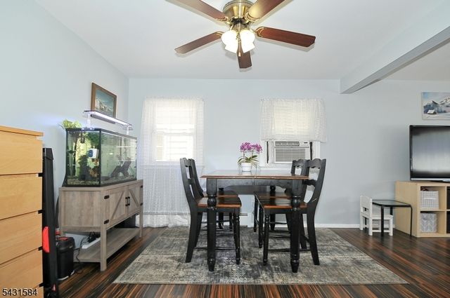 314 Kennedy Dr, Linden City, NJ 07036
