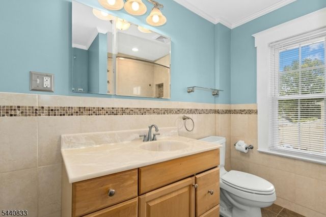 48 Mansion Ter, Cranford Twp., NJ 07016