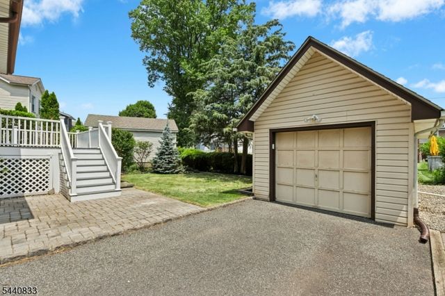48 Mansion Ter, Cranford Twp., NJ 07016