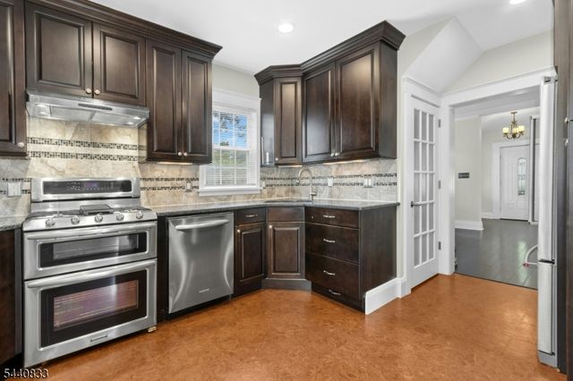 48 Mansion Ter, Cranford Twp., NJ 07016