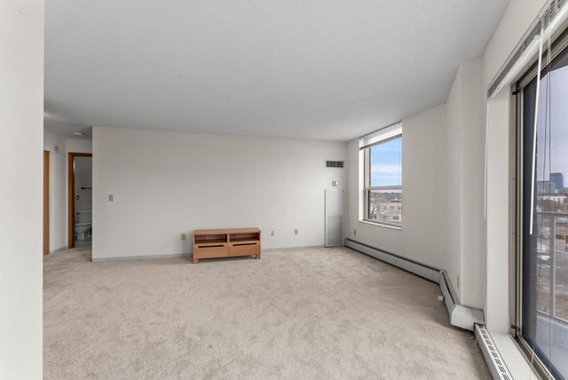 1425 W 28th Street 523, Minneapolis, MN 55408