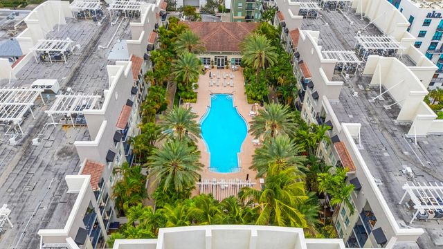 600 S Dixie Highway 758, West Palm Beach, FL 33401