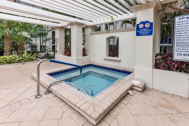 600 S Dixie Highway 758, West Palm Beach, FL 33401