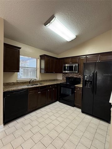 776 WOLF CREEK COURT, Apopka, FL 32703