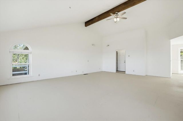 8422 Memory Ln, Auburn, CA 95603