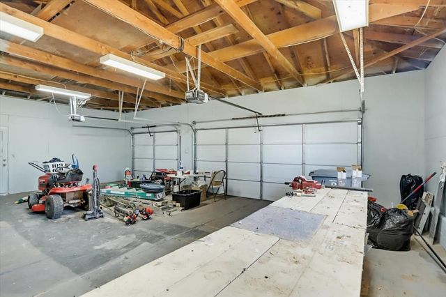 8422 Memory Ln, Auburn, CA 95603