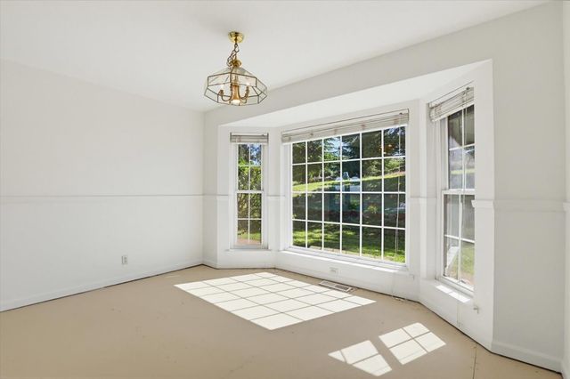 8422 Memory Ln, Auburn, CA 95603