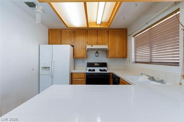 2546 Wolverton Avenue, Henderson, NV 89074