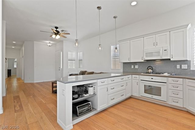 216 Spring River Avenue, Las Vegas, NV 89123