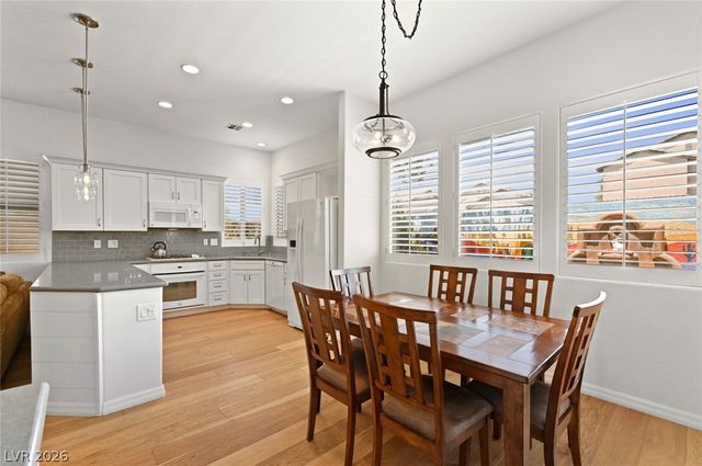 216 Spring River Avenue, Las Vegas, NV 89123