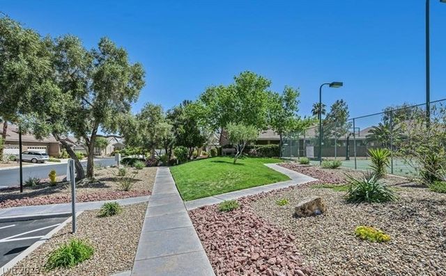 216 Spring River Avenue, Las Vegas, NV 89123