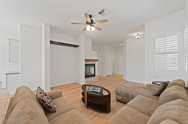 216 Spring River Avenue, Las Vegas, NV 89123