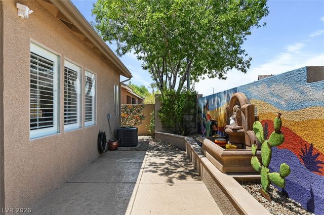 216 Spring River Avenue, Las Vegas, NV 89123