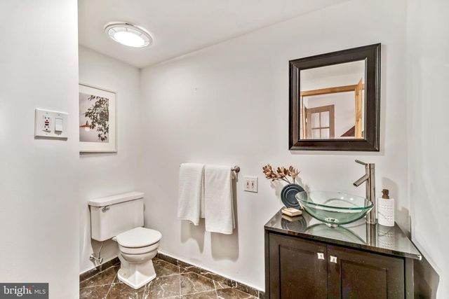 2100 BRANDYWINE ST, Philadelphia, PA 19130