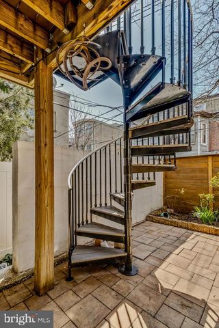 2100 BRANDYWINE ST, Philadelphia, PA 19130