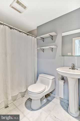 2100 BRANDYWINE ST, Philadelphia, PA 19130