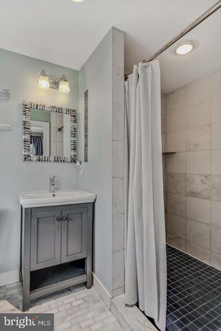 2100 BRANDYWINE ST, Philadelphia, PA 19130