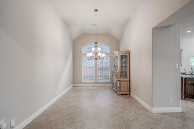 13509 Silent Walk Drive, Pearland, TX 77584