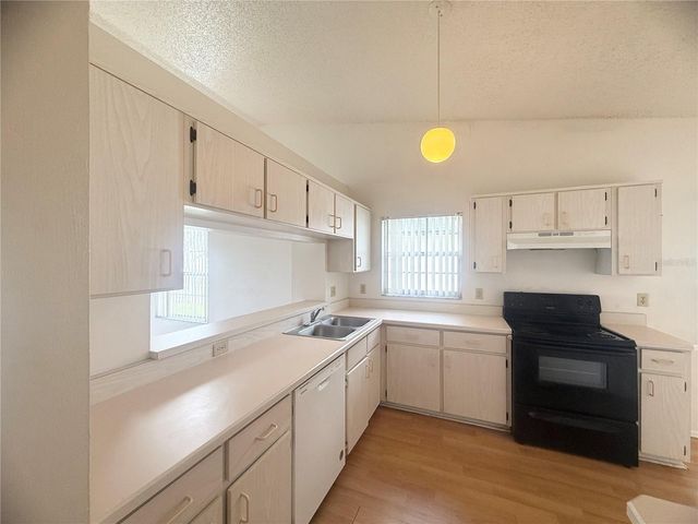 5209 BROKEN ARROW DRIVE, Kissimmee, FL 34746