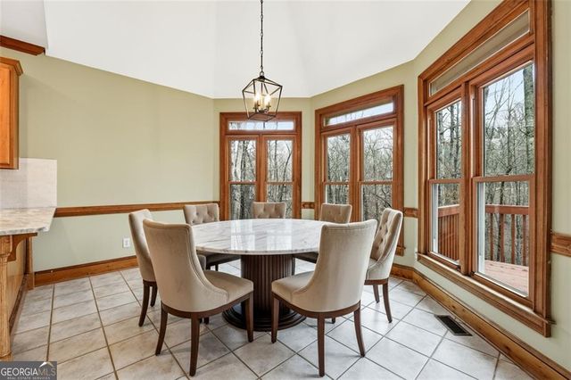 68 Old Mountain Road, Powder Springs, GA 30127