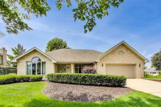 17558 Sean Drive, Orland Park, IL 60467