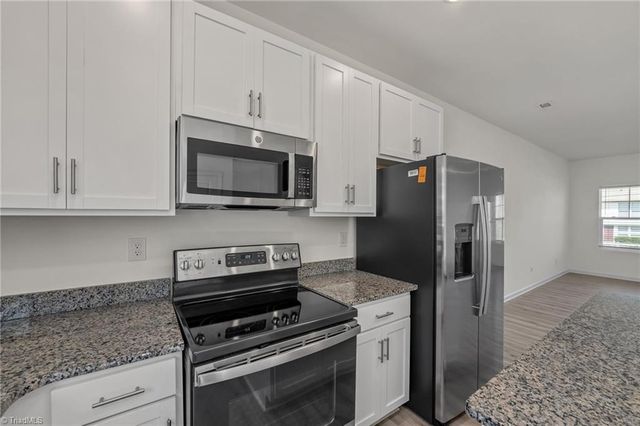 619 East Street, Reidsville, NC 27320