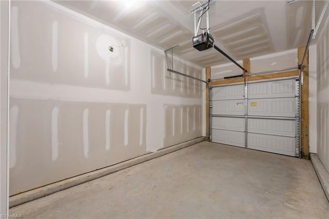 619 East Street, Reidsville, NC 27320