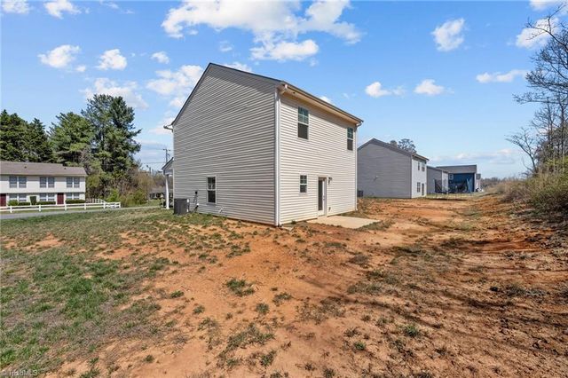 619 East Street, Reidsville, NC 27320