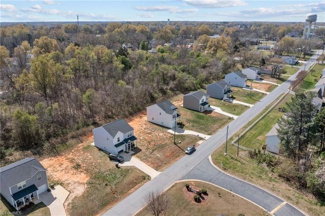 619 East Street, Reidsville, NC 27320