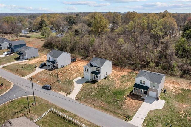 619 East Street, Reidsville, NC 27320