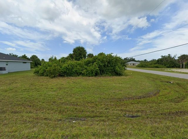 117 ARROW LANE, Rotonda West, FL 33947